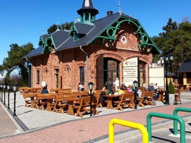 Apartament Z Panoramicznym Widokiem Na Morze Blisko Plazy I Centrum Pl Eng De Miedzyzdroje Exterior foto